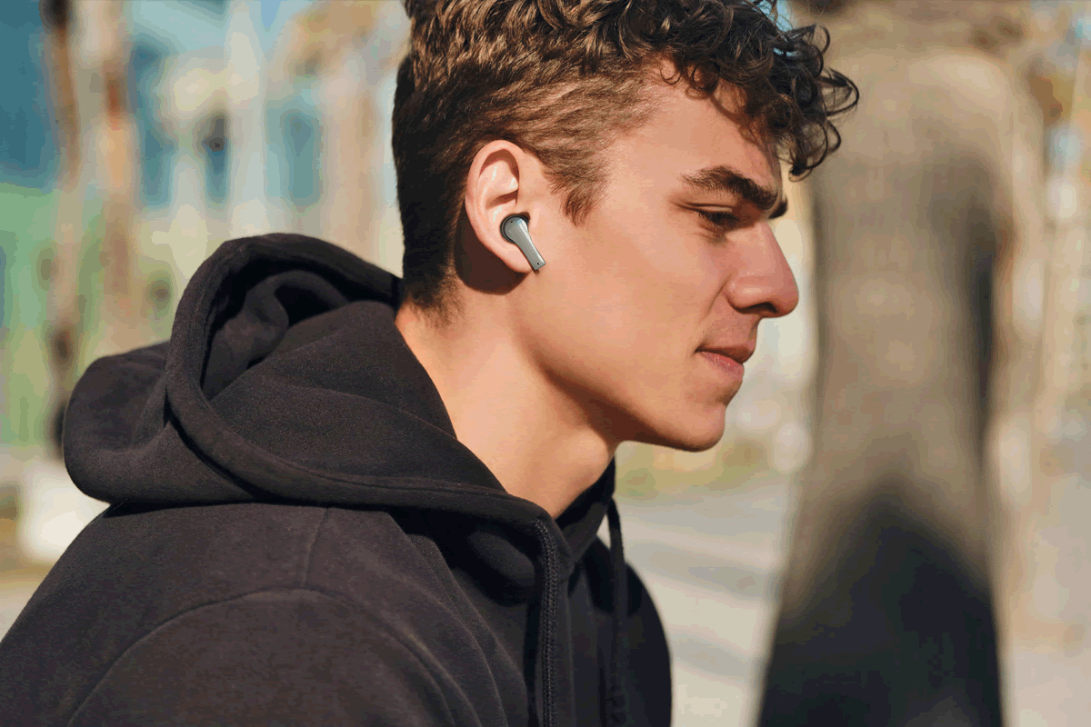 wireless earbuds stereo